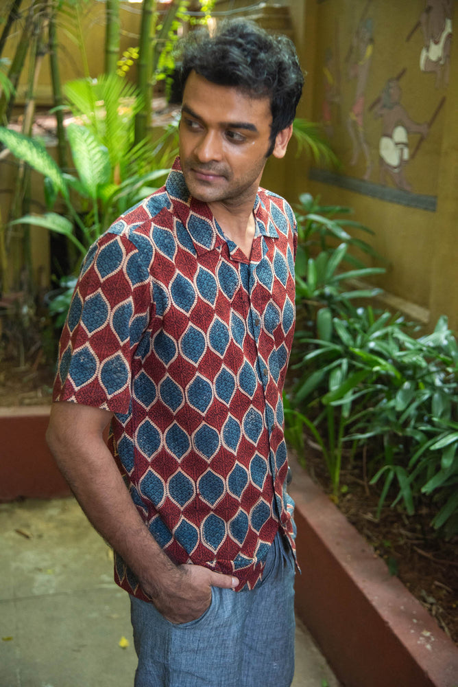 
                  
                    MEN RESORT SHIRT H/SLV SLIM FIT
                  
                