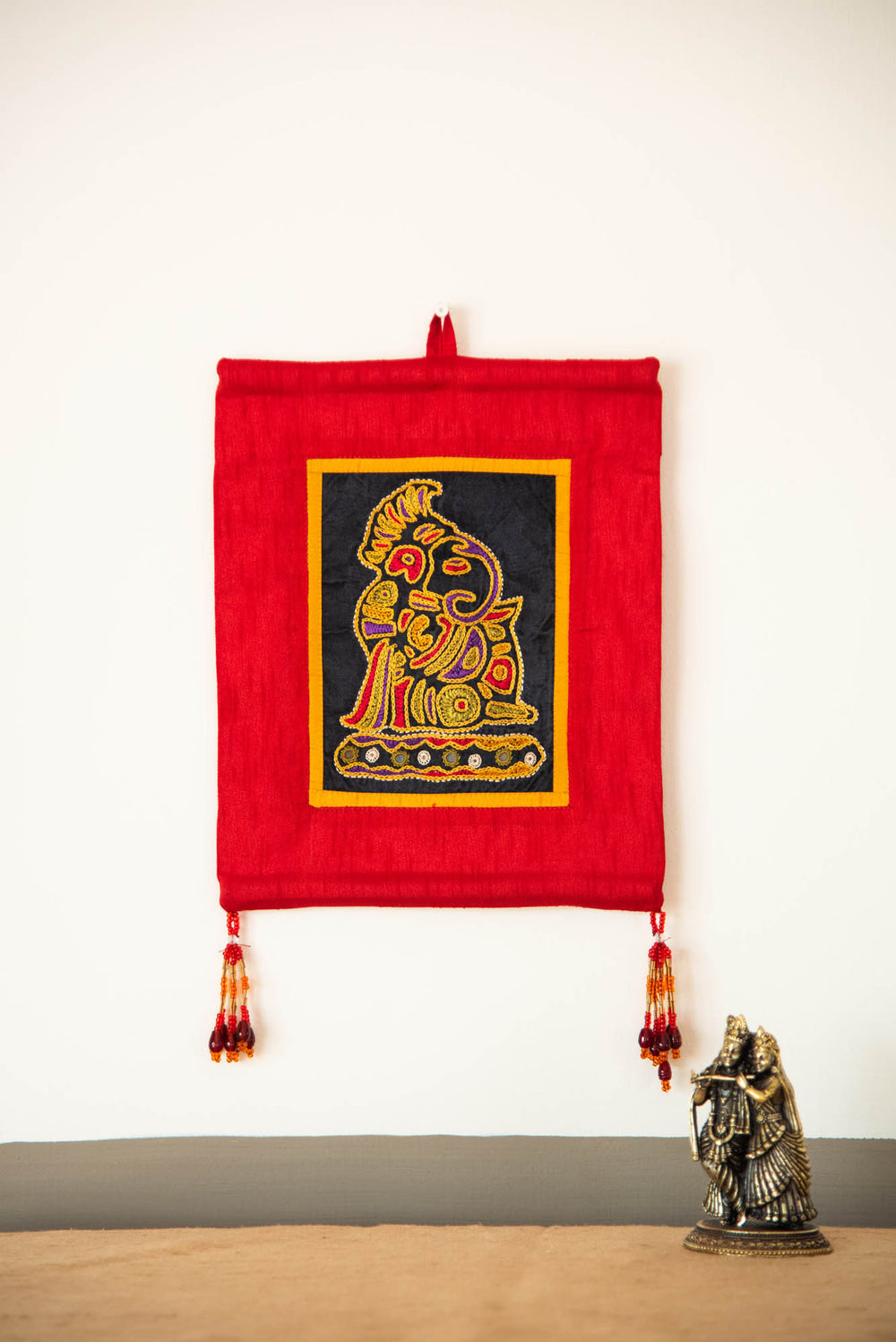 SIDE FACE GANESH SMALL WALL PANEL