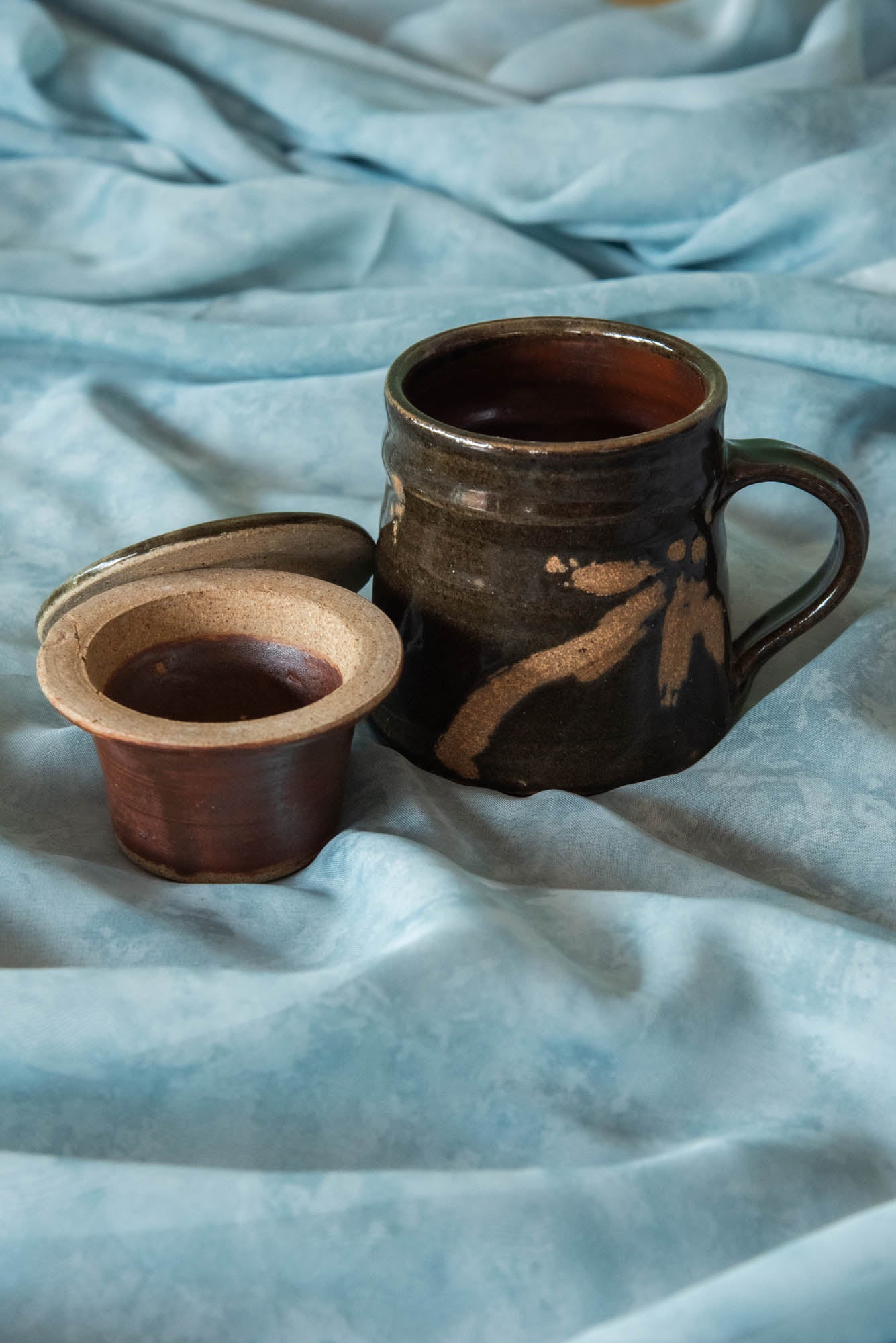 
                  
                    MUG WITH FILTER SMALL
                  
                