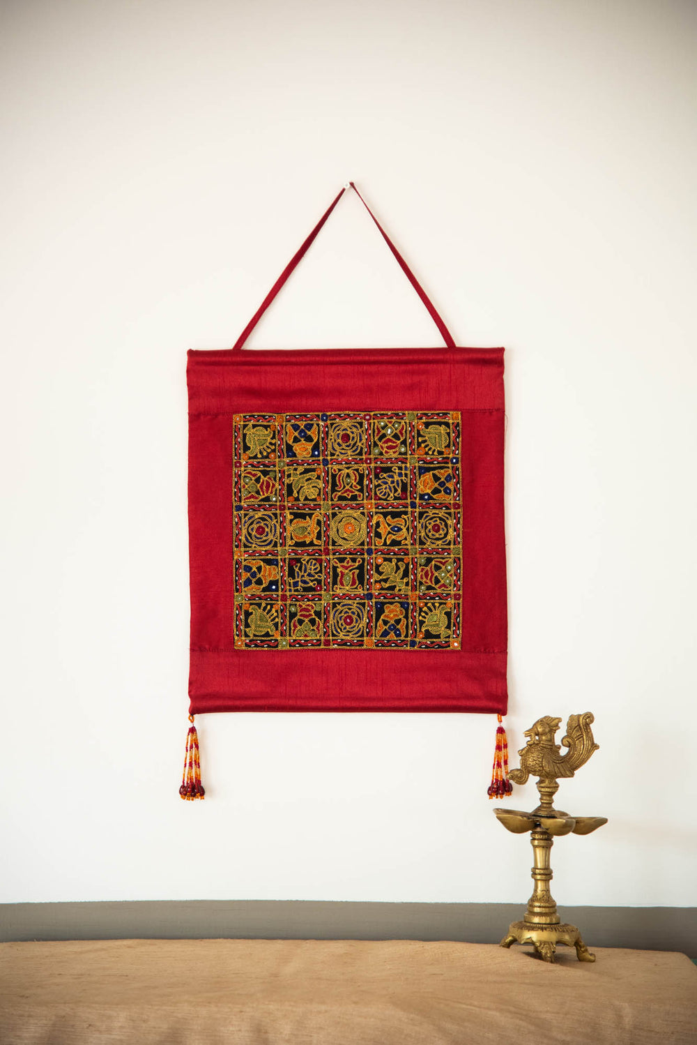 MORIYA 25 BUTTA WALL PANEL