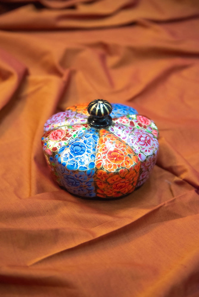 
                  
                    PUMPKIN SHAPE BOX
                  
                