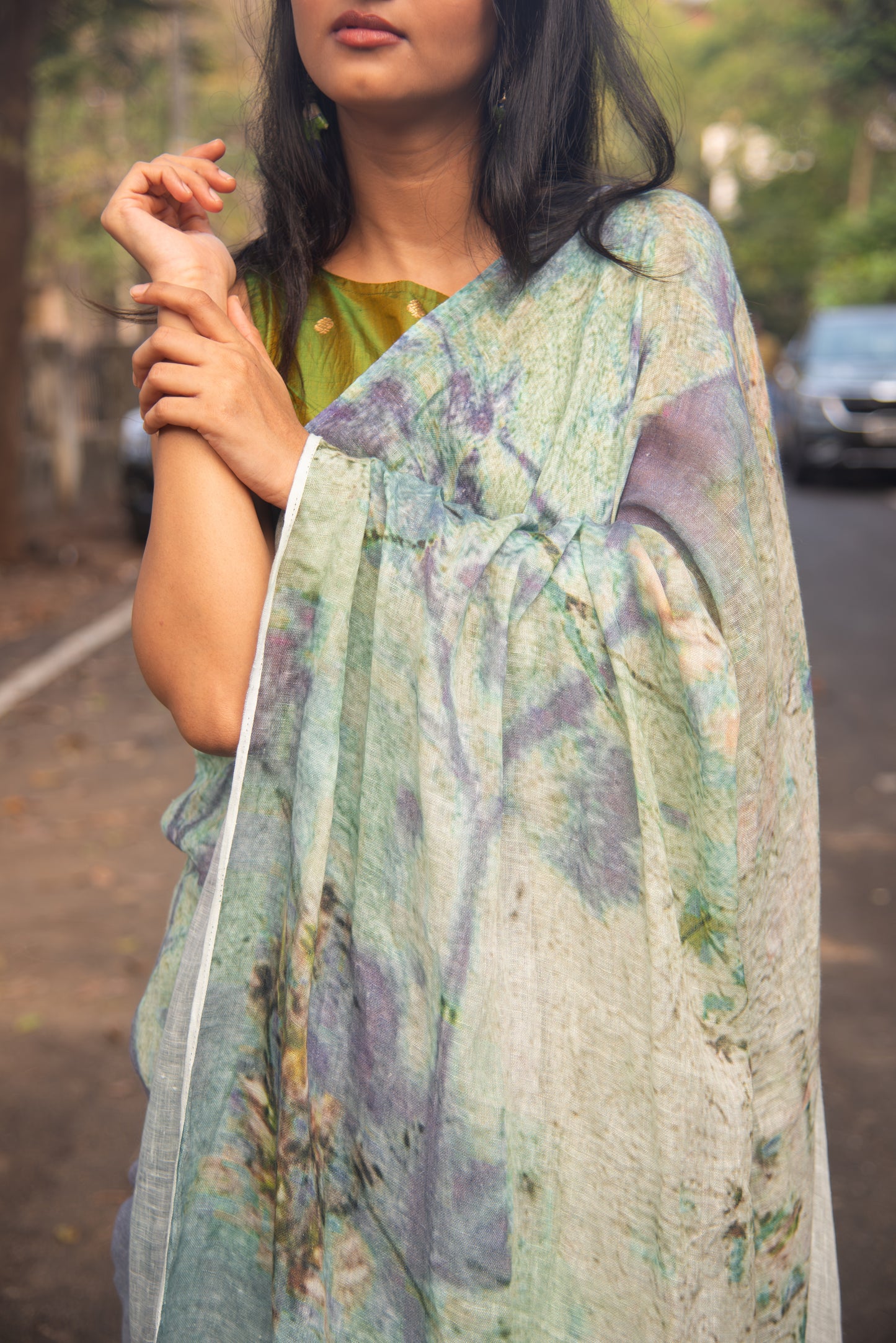 
                  
                    Linen Saree
                  
                