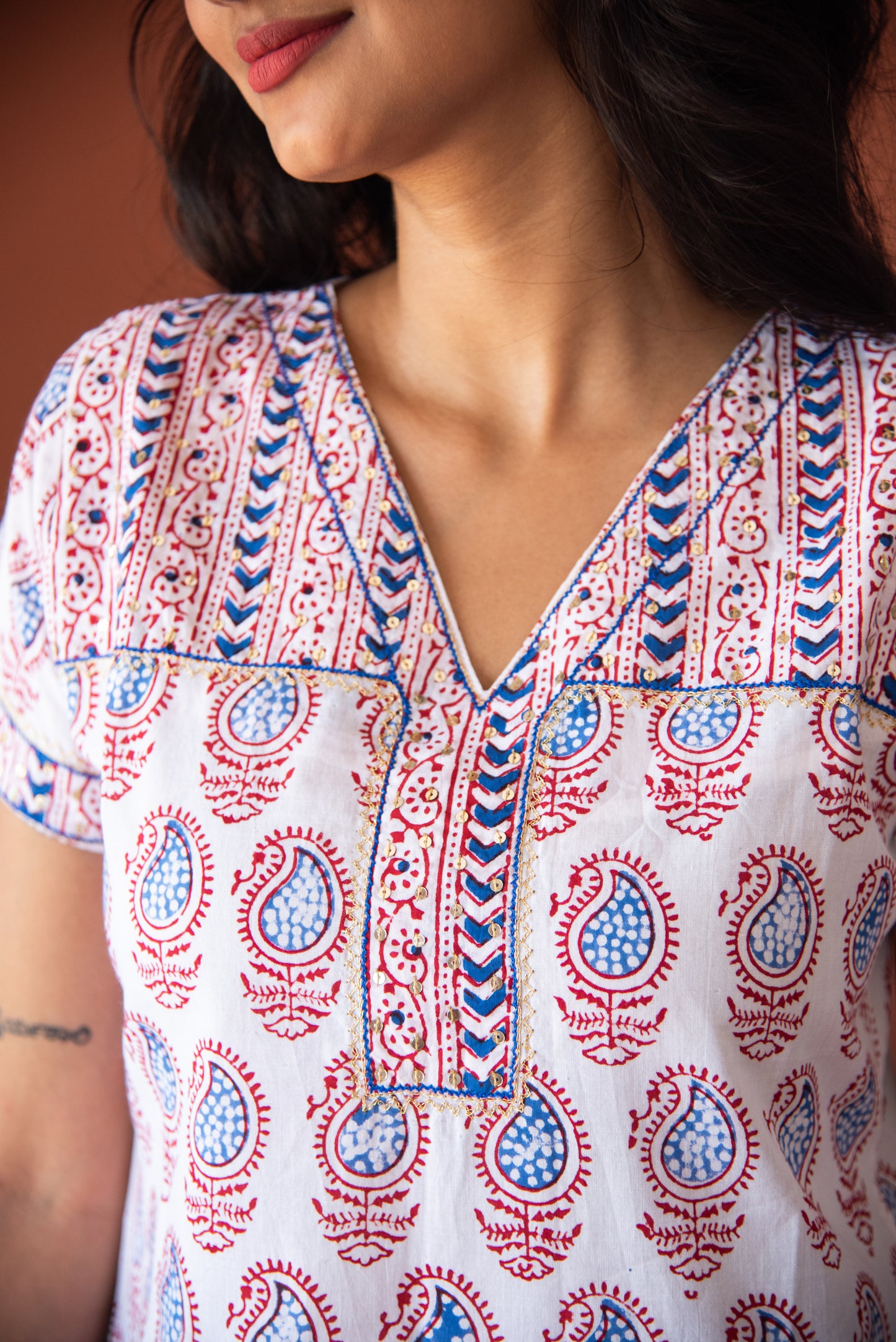 
                  
                    Embroidery Long Top Half Sleeve
                  
                