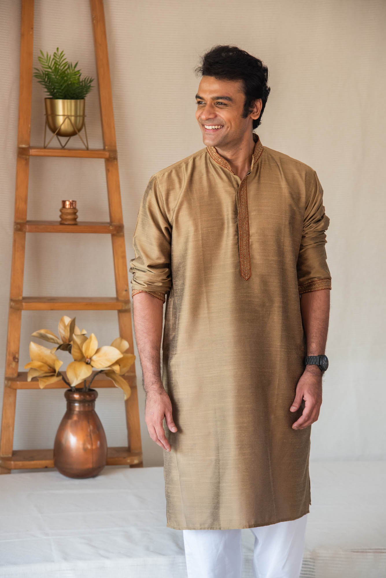
                  
                    SILK COTTON MEN LONG KURTHA F/S
                  
                