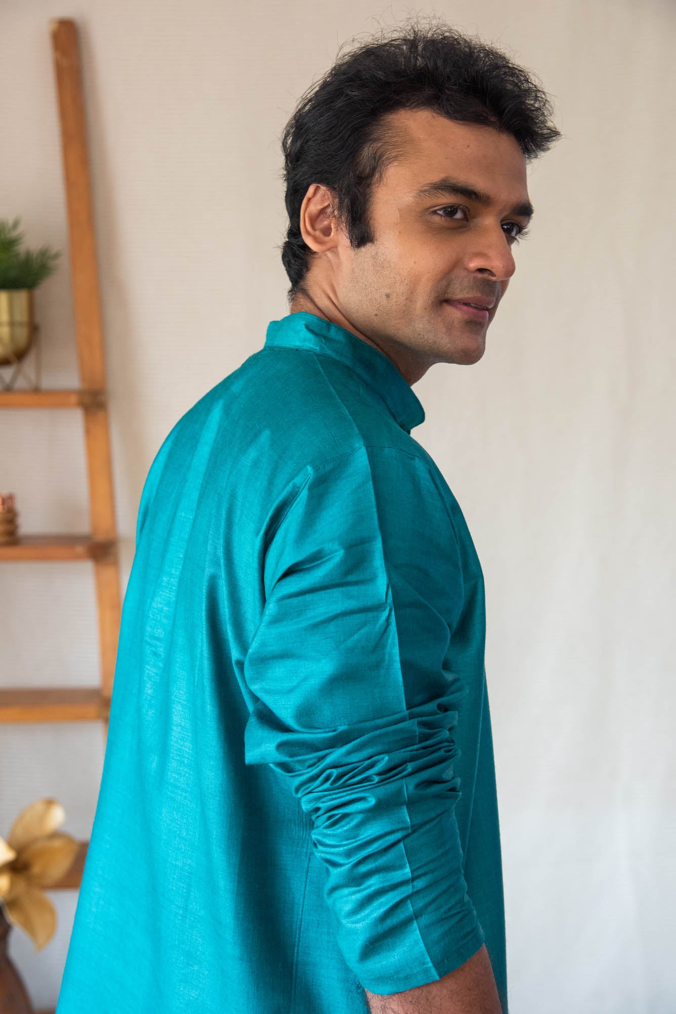 
                  
                    TASSAR SILK MEN LONG KURTA F/S
                  
                