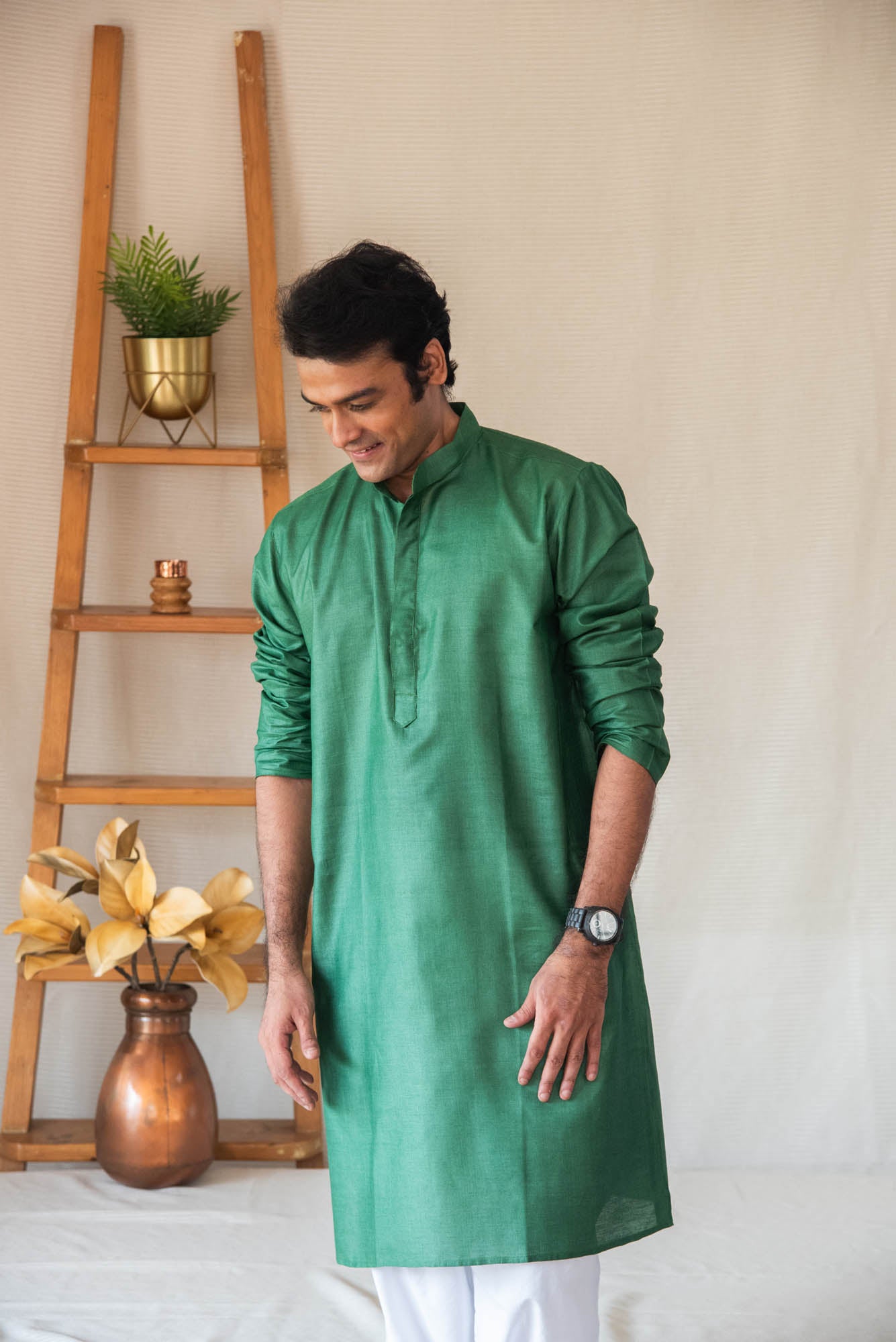 
                  
                    TASSAR SILK MEN LONG KURTA F/S
                  
                
