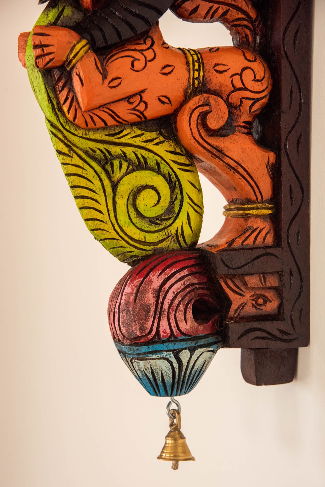 
                  
                    WD YALI BRACKETS COLOUR
                  
                