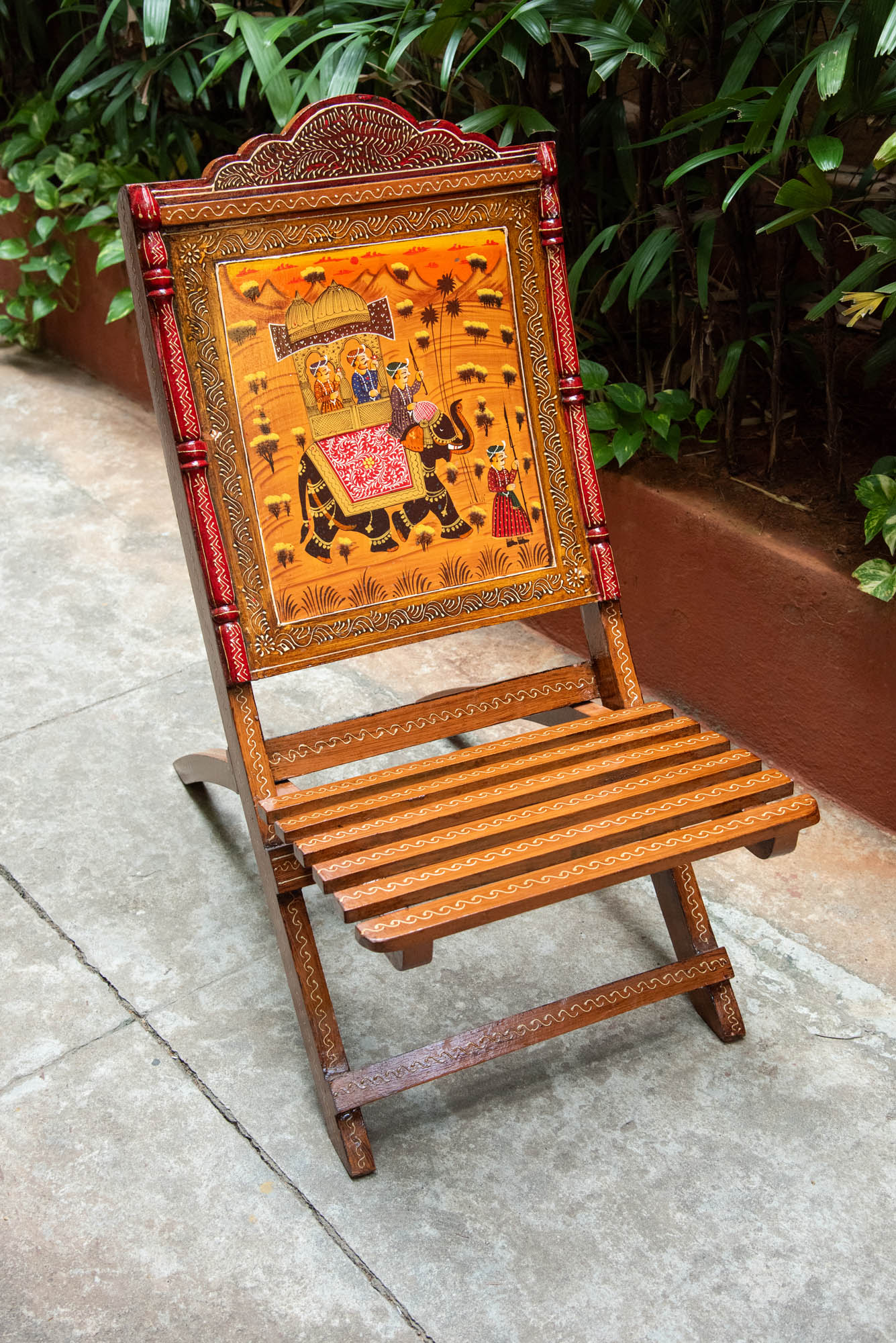 
                  
                    WD FOLDING SHOW PCS MAHRABI SET
                  
                