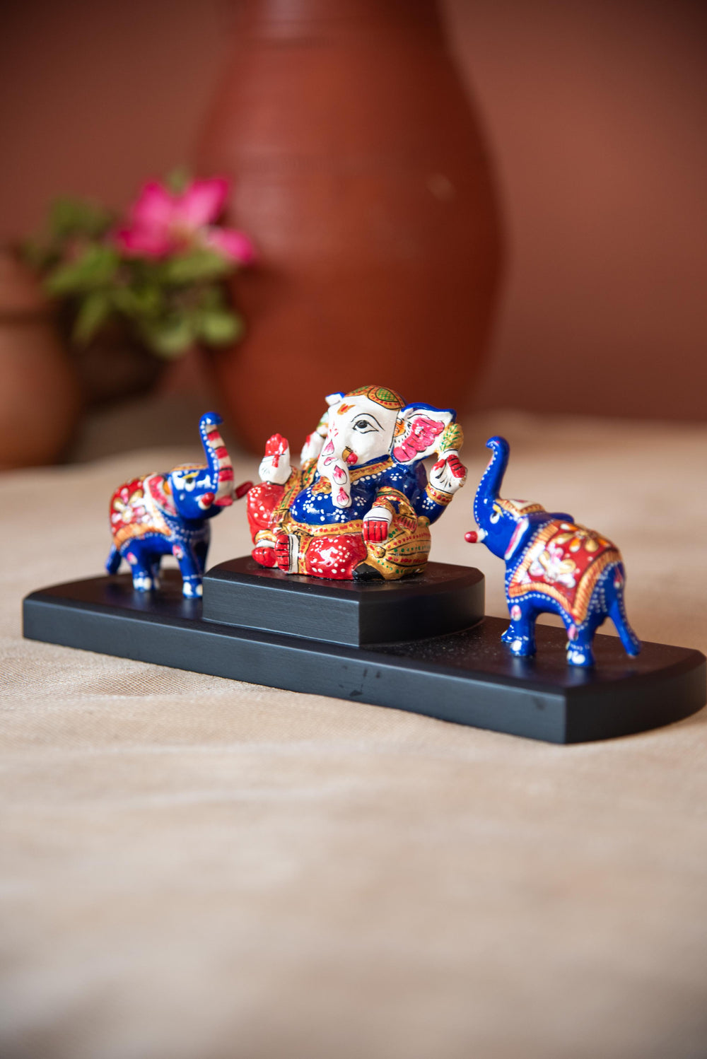 Enamel Ganesh With 2 Elephant