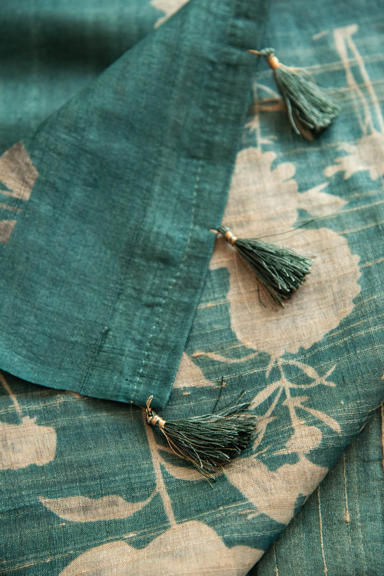 
                  
                    TUSSAR DIGITAL PRINT SAREE
                  
                