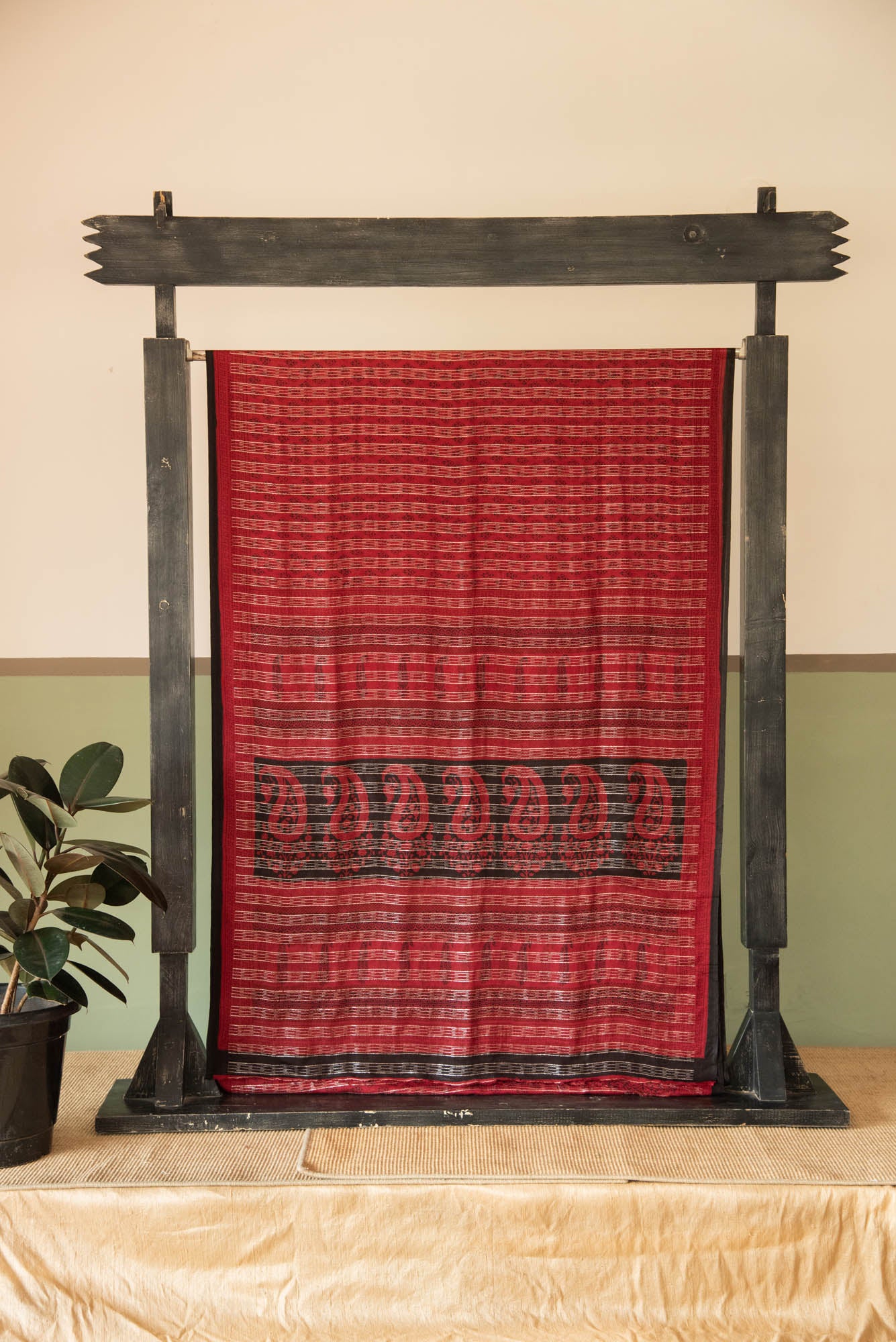 
                  
                    SAREE MULBERRY SILK BAGH PRINT
                  
                