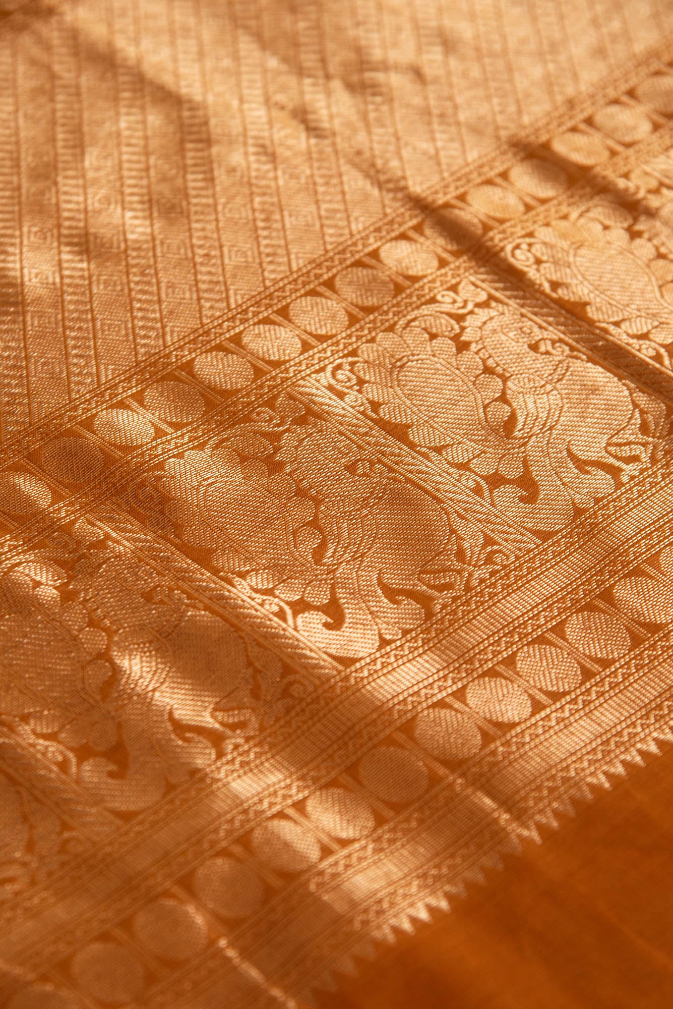 
                  
                    Kanchi Cotton H/L Saree -SRM110
                  
                