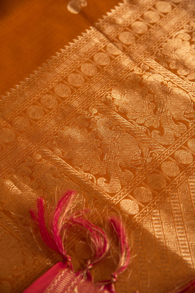 
                  
                    Kanchi Cotton H/L Saree -SRM110
                  
                