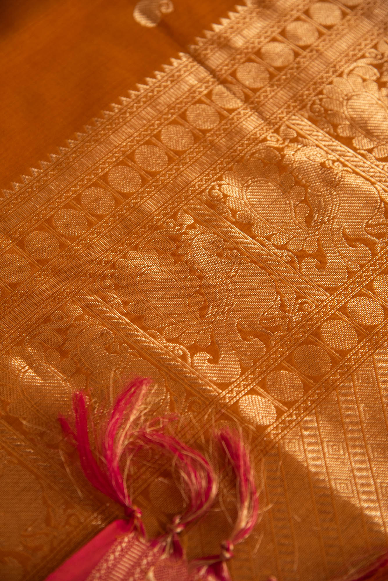 
                  
                    Kanchi Cotton H/L Saree -SRM110
                  
                