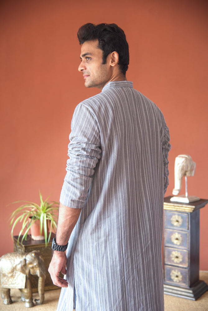 
                  
                    MENS LONG KURTA FULL SLEEVE
                  
                