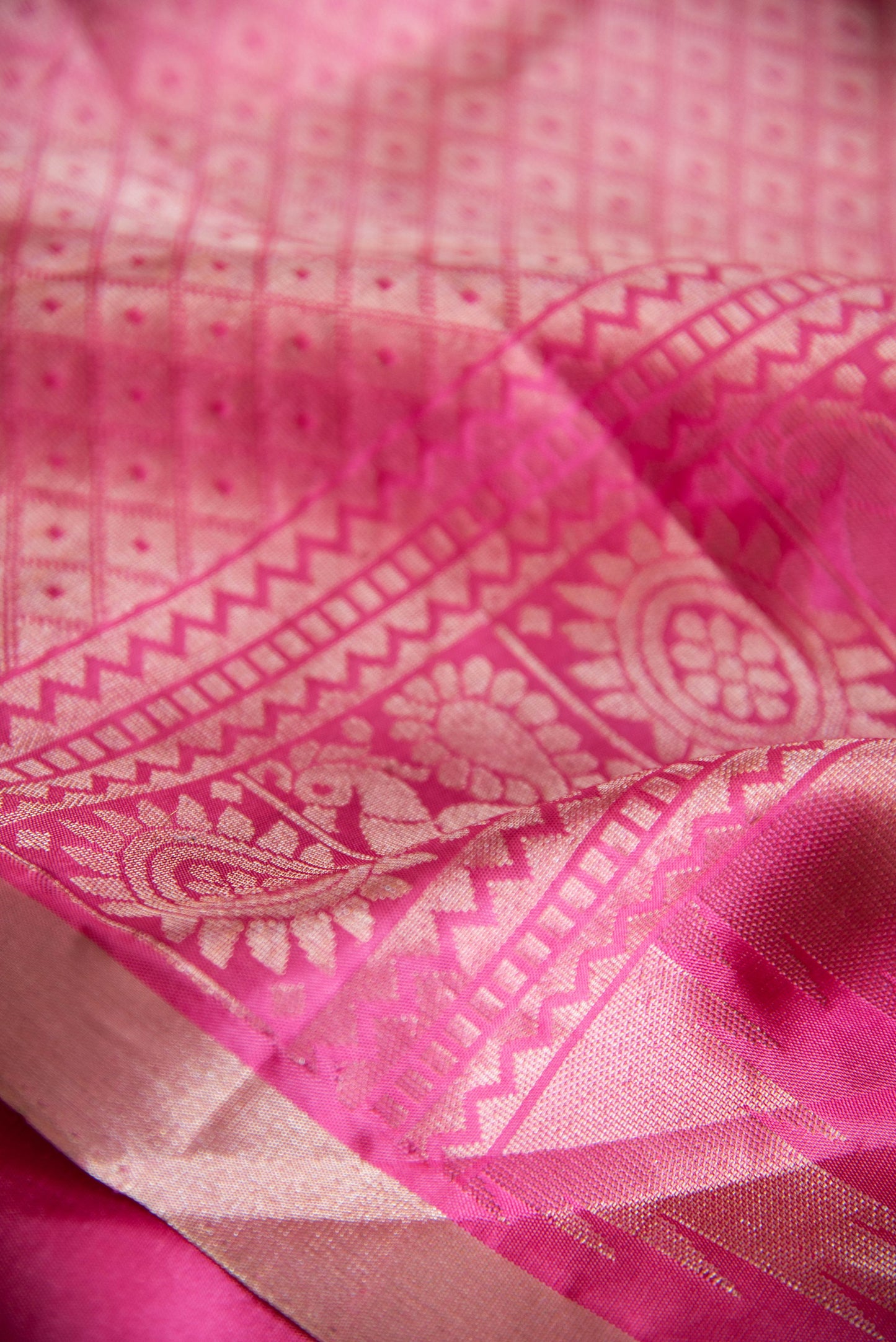 
                  
                    Soft Silk Sari
                  
                