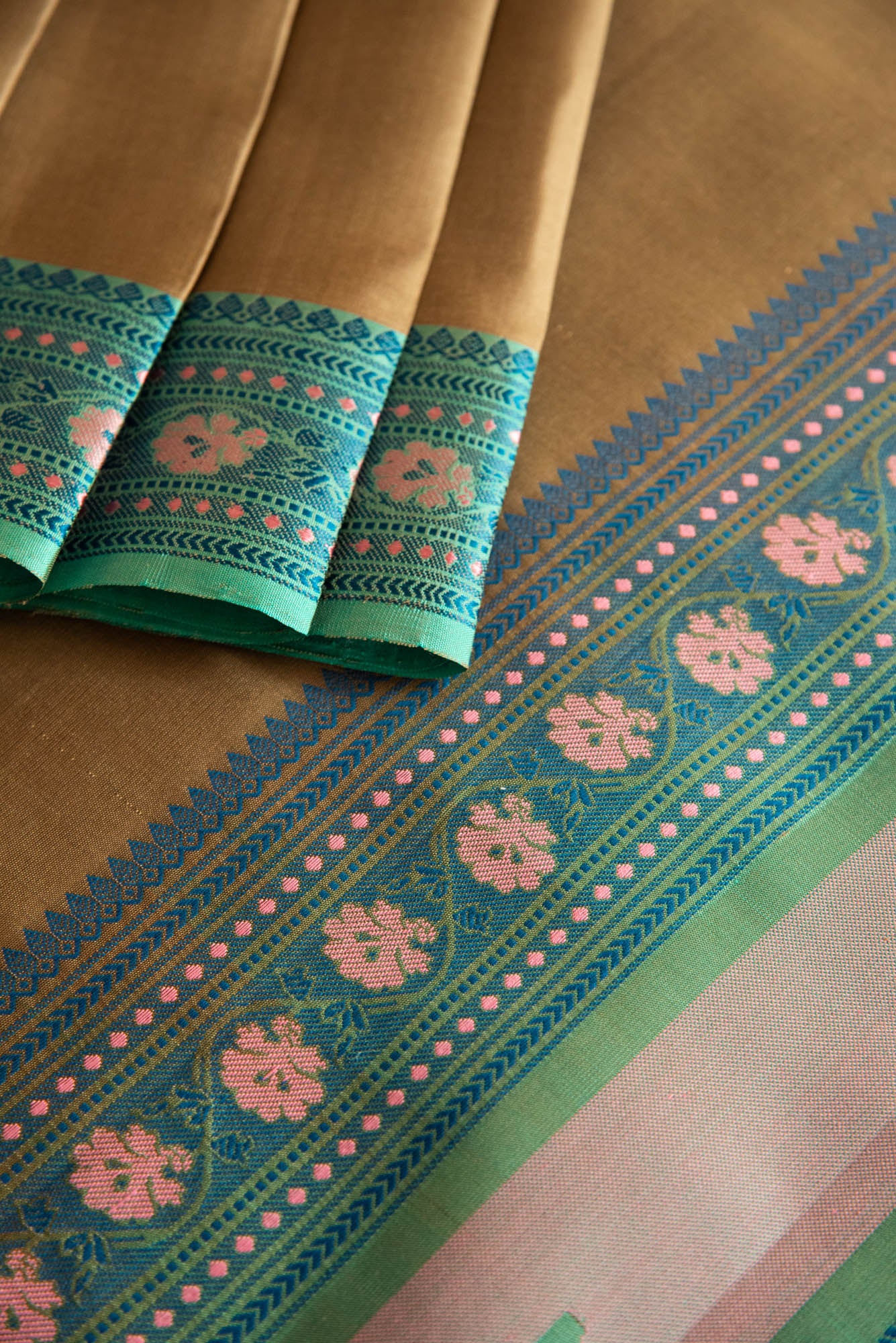 
                  
                    KANCHI SILK SAREE-BG5414
                  
                