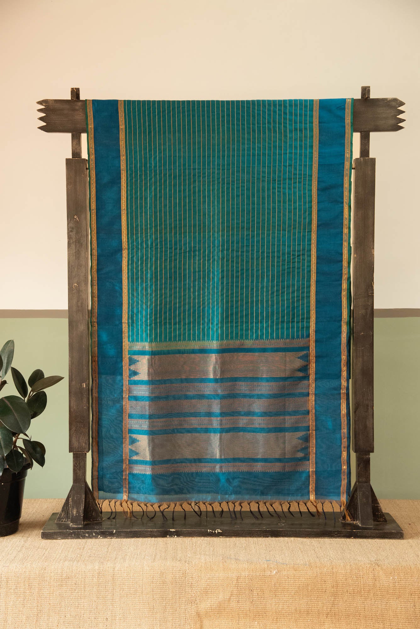 
                  
                    SILK COTTON SAREE-A2418
                  
                
