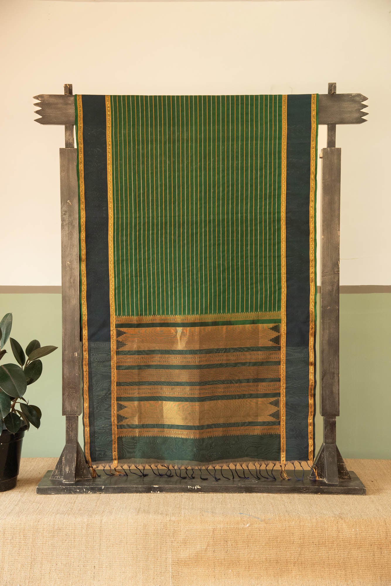 
                  
                    SILK COTTON SAREE-A2418
                  
                