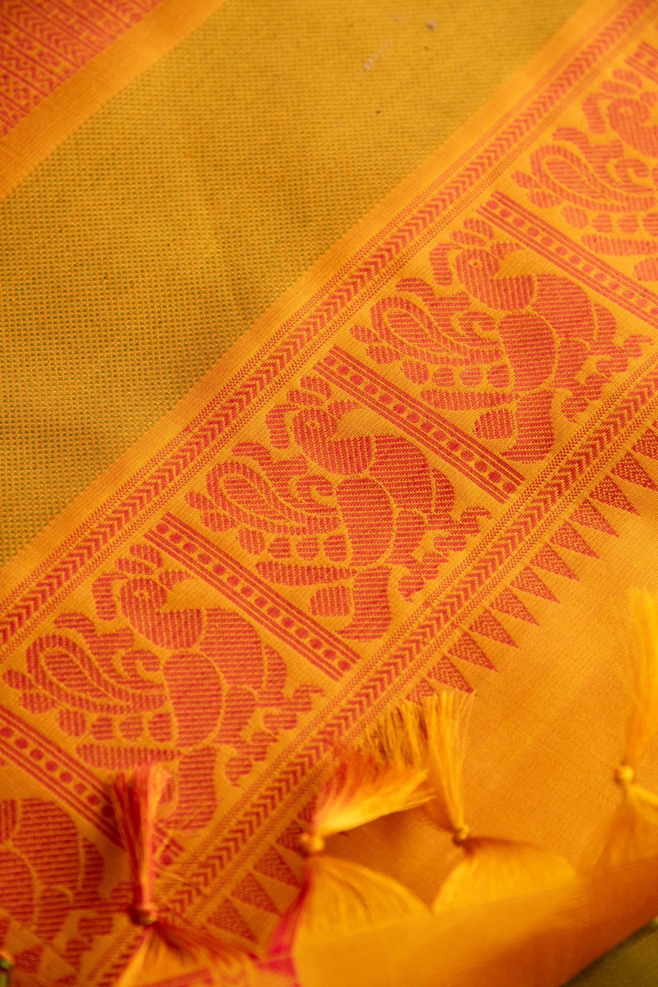 
                  
                    KANCHI SILK SAREE-BG5436
                  
                