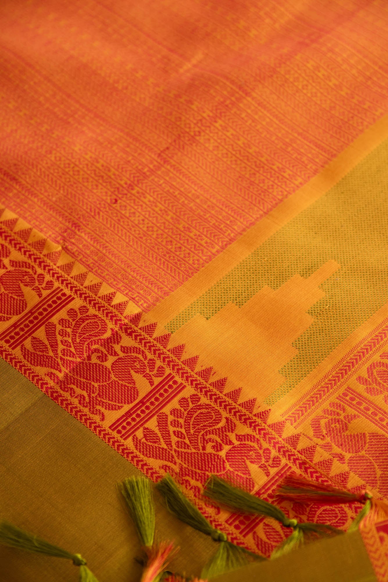 
                  
                    KANCHI SILK SAREE-BG5436
                  
                