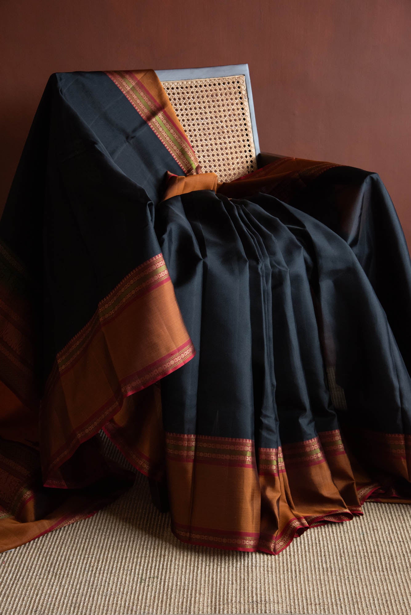 
                  
                    KANCHI SILK SAREE-BG5445
                  
                