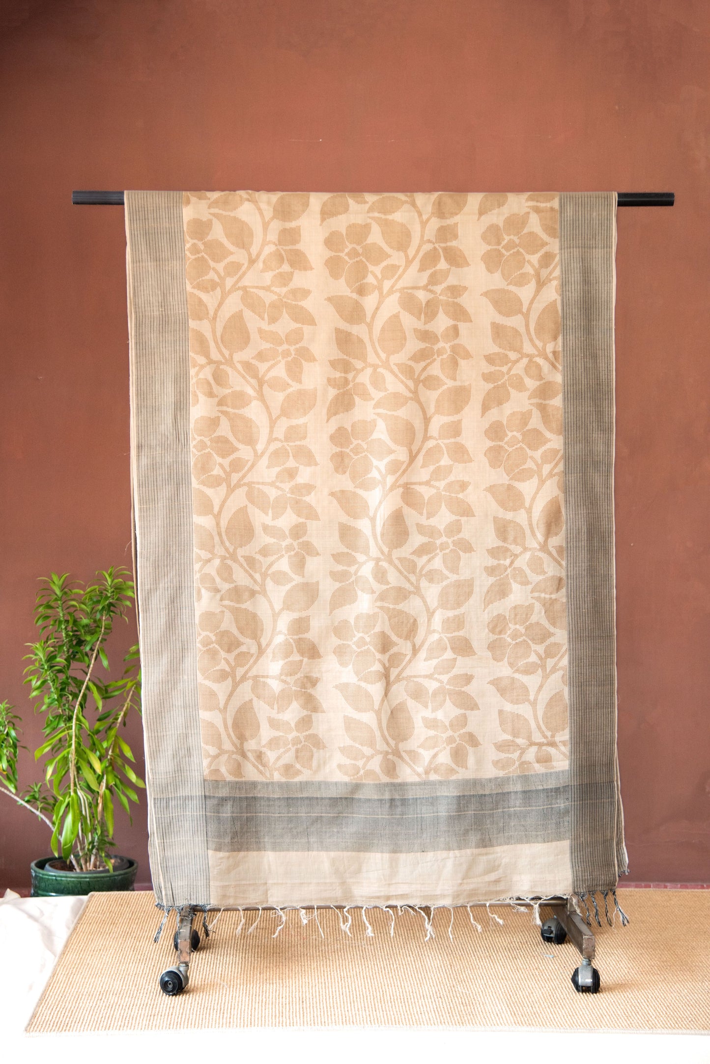 
                  
                    Tussar Silk Sari
                  
                