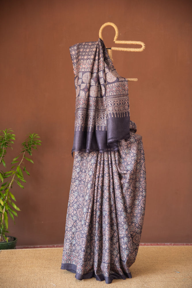 
                  
                    Tussar Silk Sari
                  
                