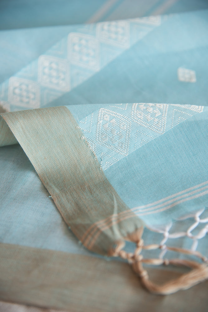 
                  
                    Bengal Cotton Jamdhani Saree
                  
                