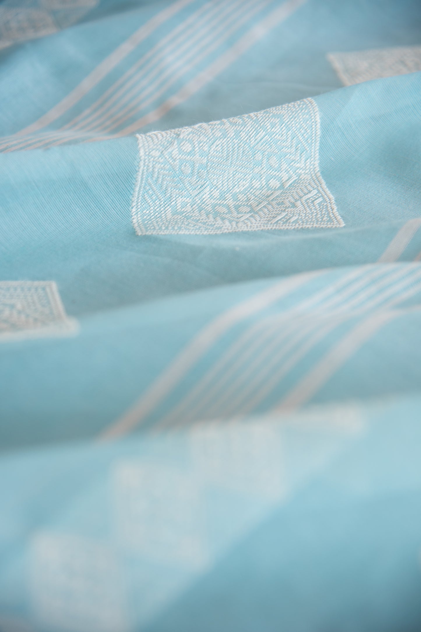 
                  
                    Bengal Cotton Jamdhani Saree
                  
                