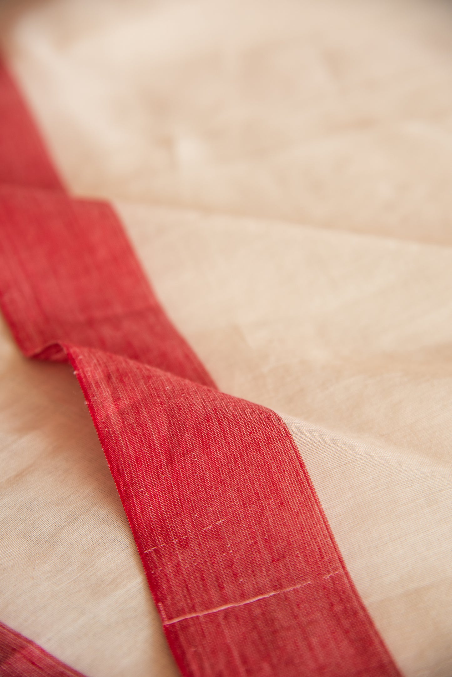 
                  
                    Bengal Cotton Jamdhani Saree
                  
                