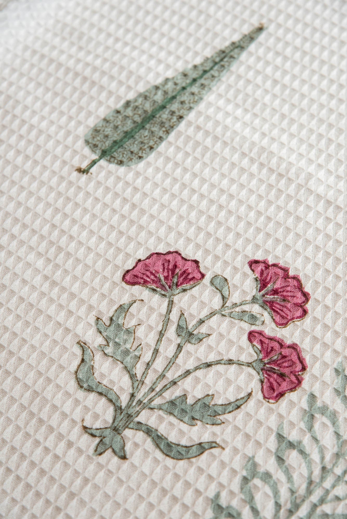 
                  
                    COTTON BATH TOWEL
                  
                