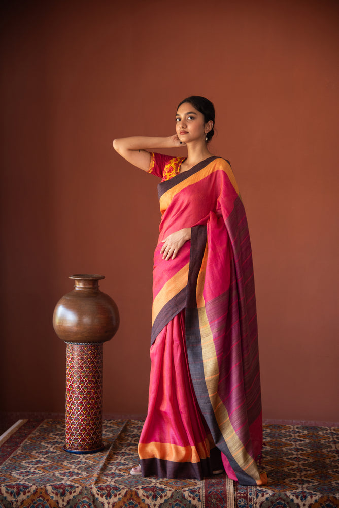 
                  
                    Linen Saree
                  
                