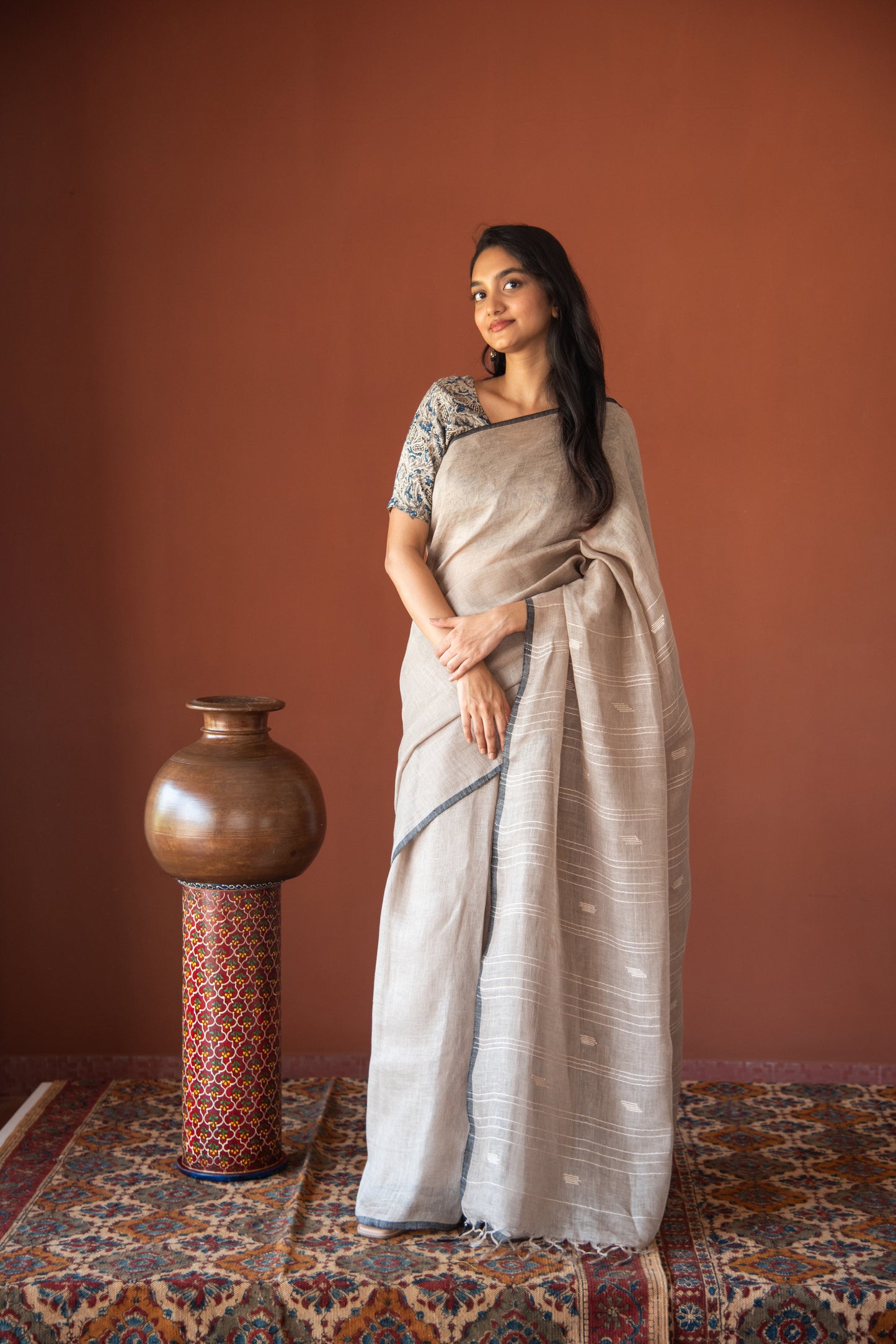 
                  
                    Linen Saree
                  
                