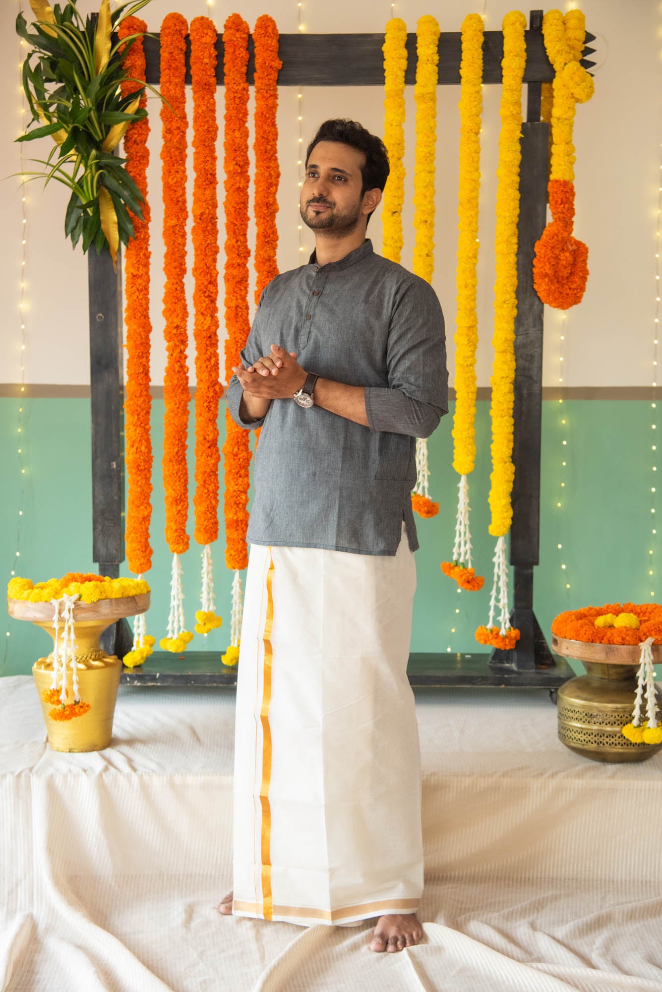 
                  
                    MENS SHORT KURTHA F/SL
                  
                