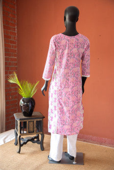 
                  
                    Long Kurta ¾ Slevee
                  
                