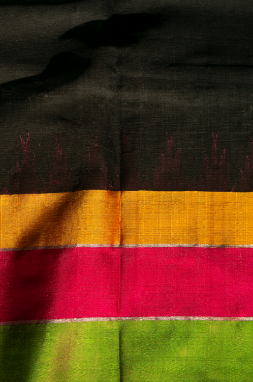 
                  
                    Black Gadwal Sari with thazhampoo border
                  
                