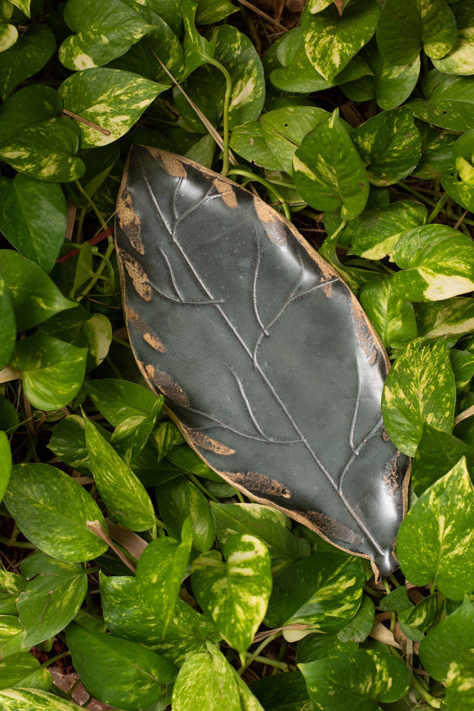 
                  
                    Ceramic Platter - Leaf
                  
                