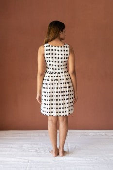 
                  
                    Cotton Weave Sleeveless Short Dress
                  
                