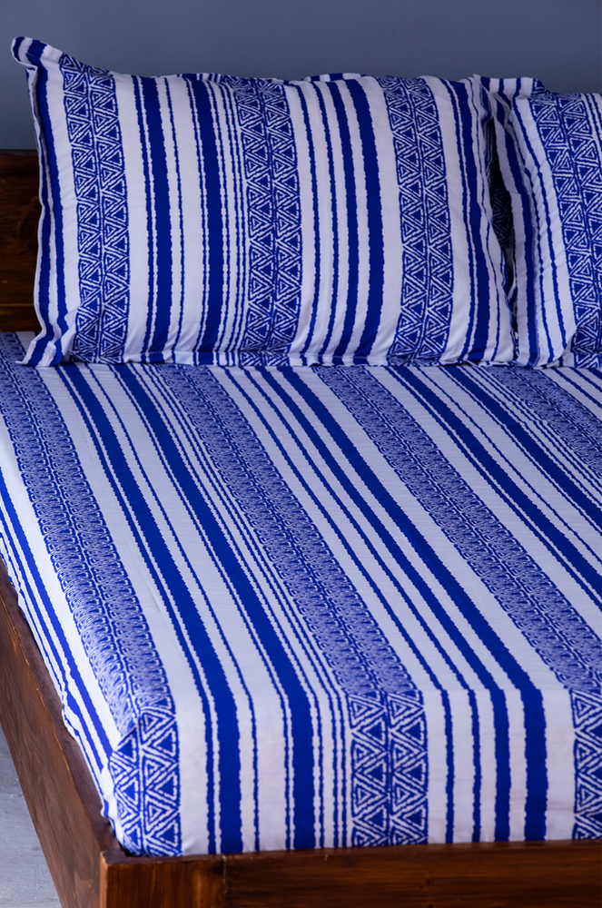 
                  
                    Hand-woven stripe bedcover – Blue and white
                  
                